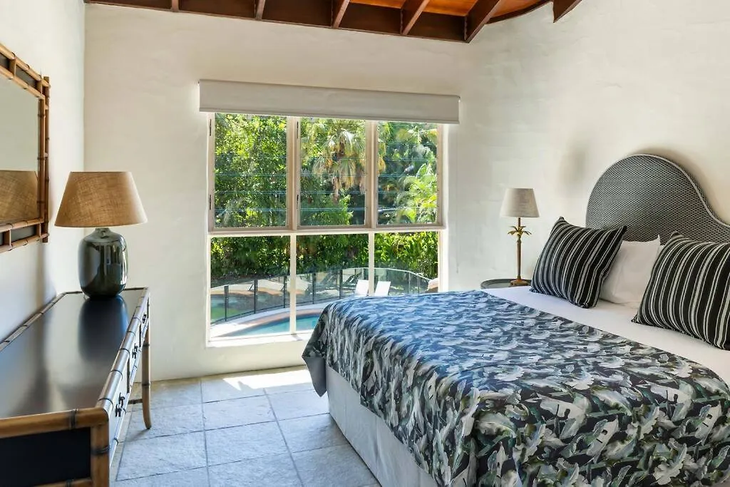 La Casa Mirasol - A Private Castle On The Beach Port Douglas 0*,  Australia